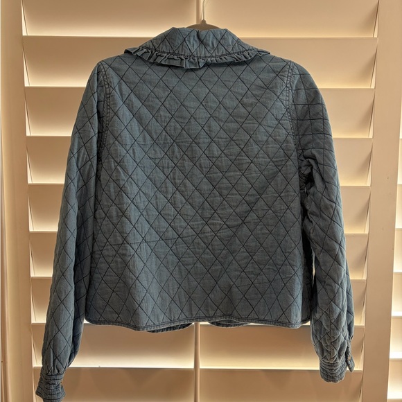 ODA Proyecto Rufina EUC Ruffle Collar Quilted Barn Jacket Denim Chambray M L - Picture 3 of 11